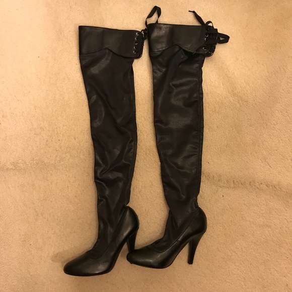 Colin Stuart - Picture 2 of 5